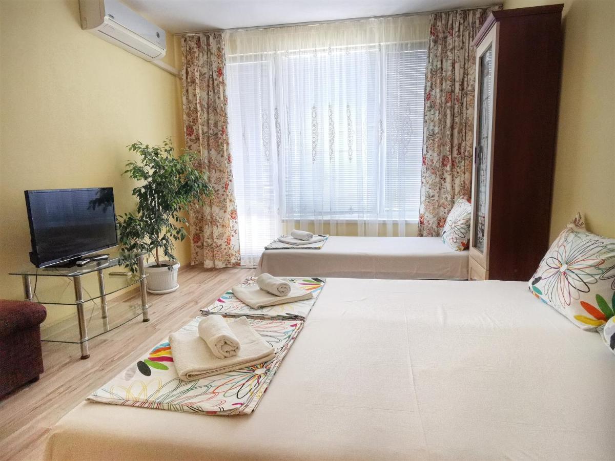 Амбър Апартамент И Стая За Гости Sozopol Exterior foto